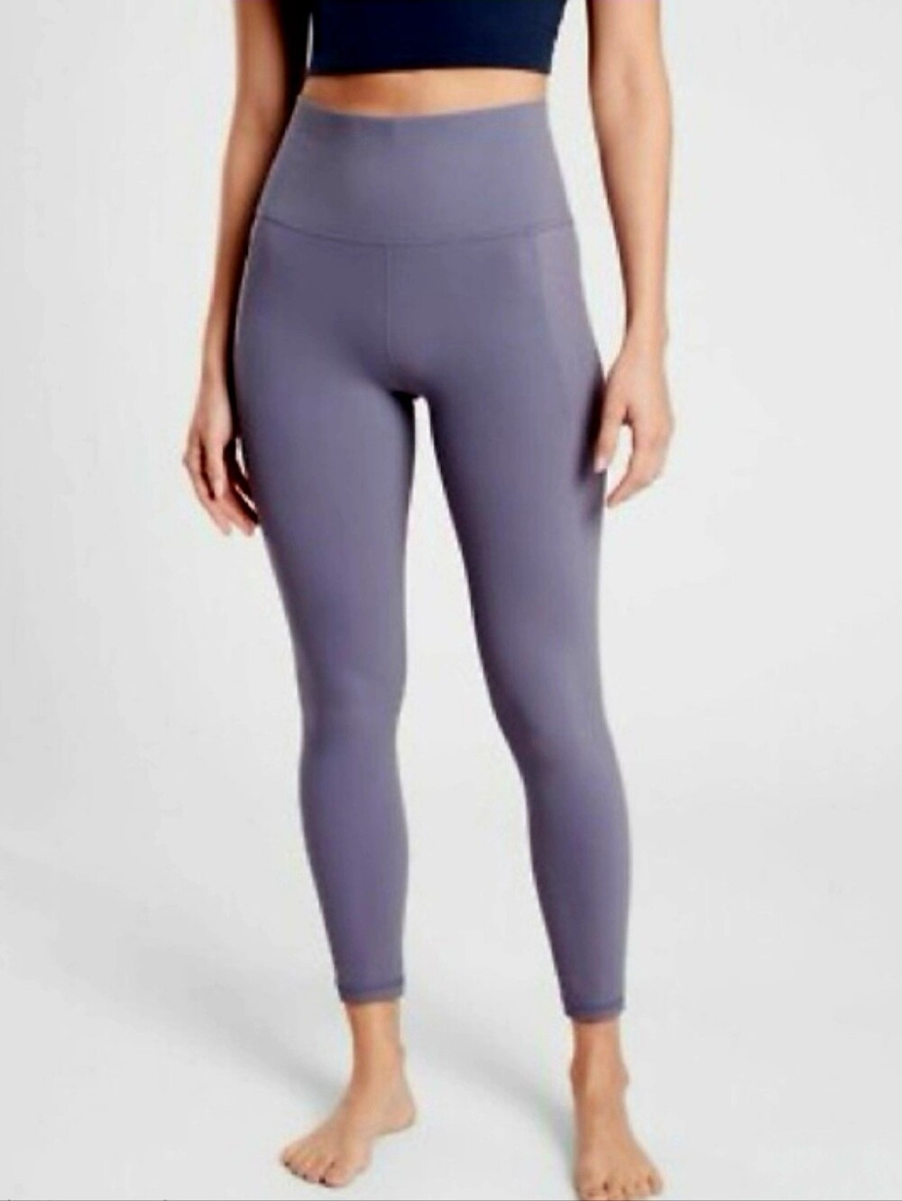Athleta Salutation Stash Pocket 7/8 Tight